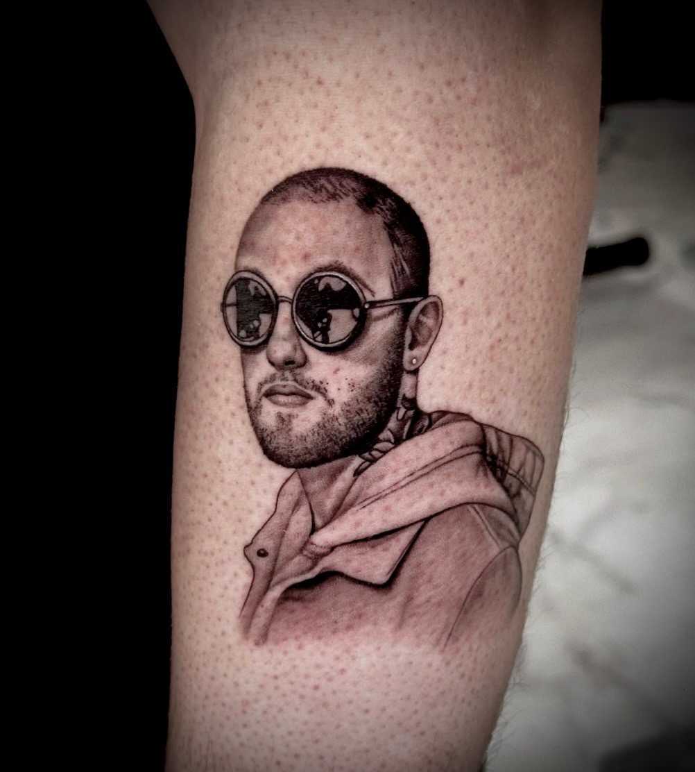 Tattoo done at Le Seau De Sang