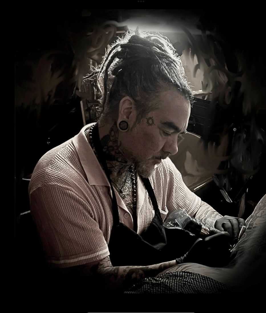Tattoo Artist Patrick VanSandlyne